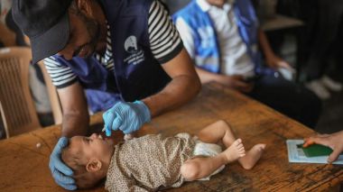 La ONU desata una carrera contra el tiempo para detener el resurgimiento de la polio en Gaza