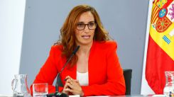 La ministra de Sanidad ha asistido al acto en el que se han dado a conocer los principales puntos de...